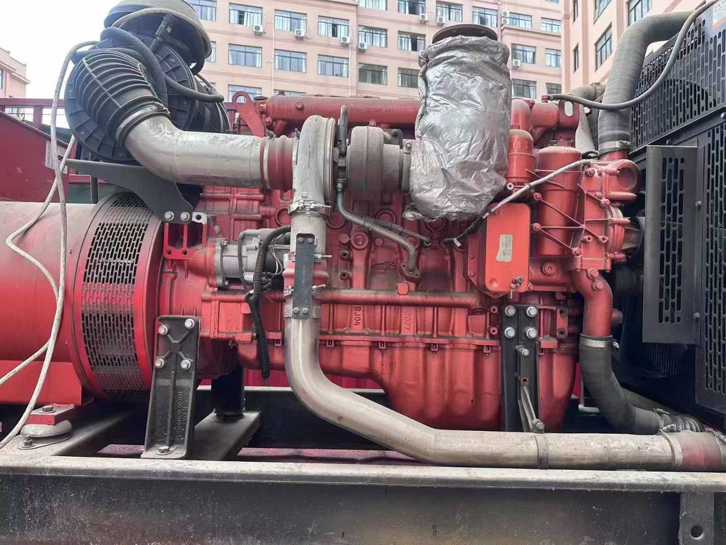 龙州如何选择适合 600kW 柴油发电机组的过载保护器？