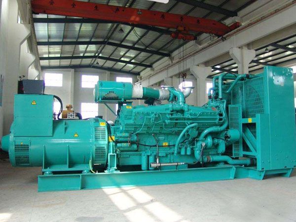 龙州影响800KW发电机组油耗的因素有哪些？